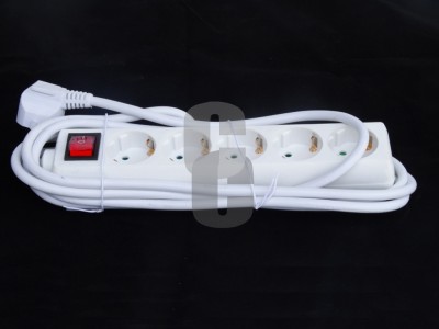 Разклонител 5гн. 3м. с копче                                                                                                                                                                                                                                                                                